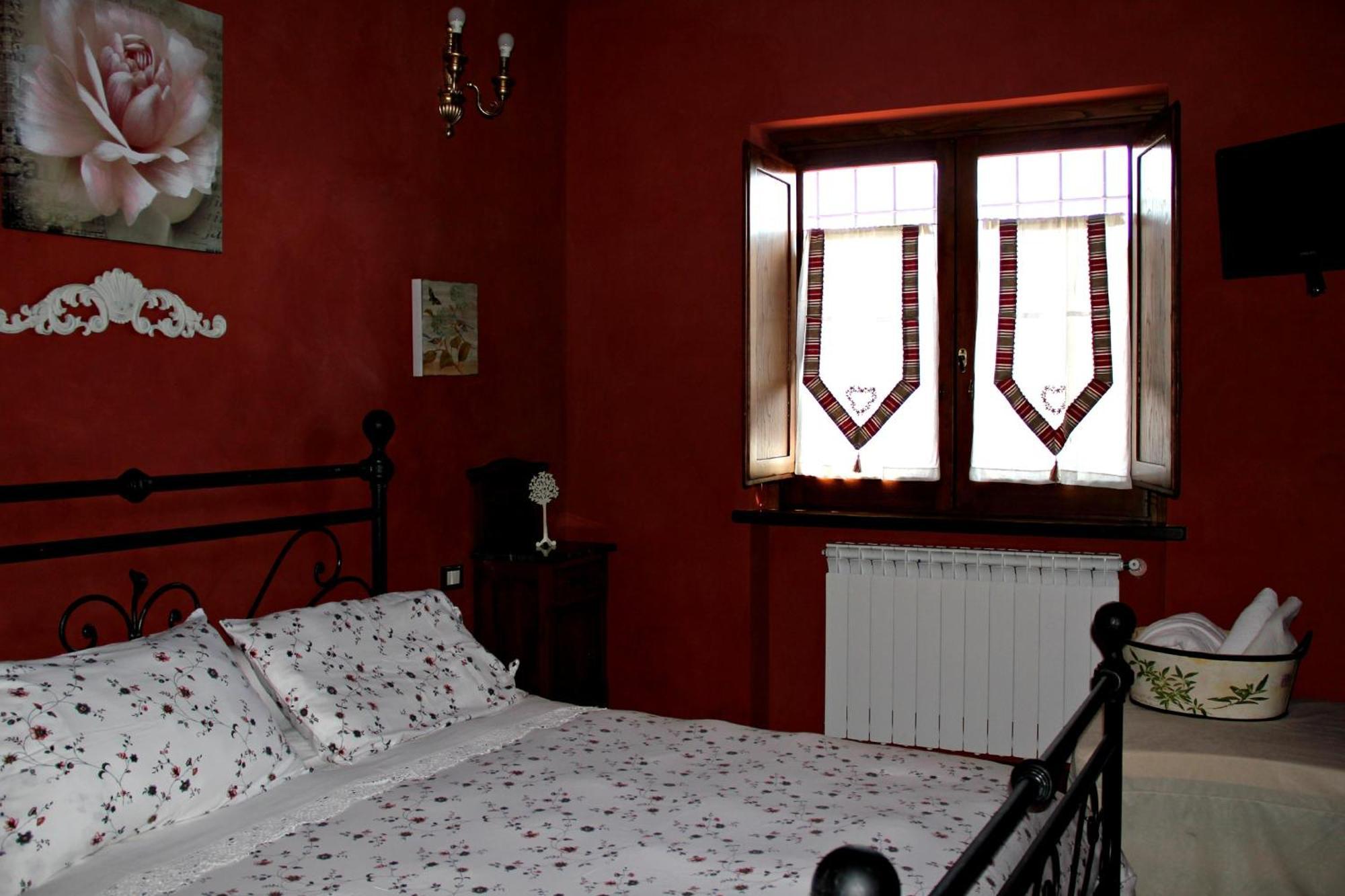 Al Vecchio Fontanile B&B ラディスポリ エクステリア 写真